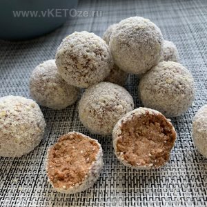 Read more about the article Миндально-кокосовые трюфели